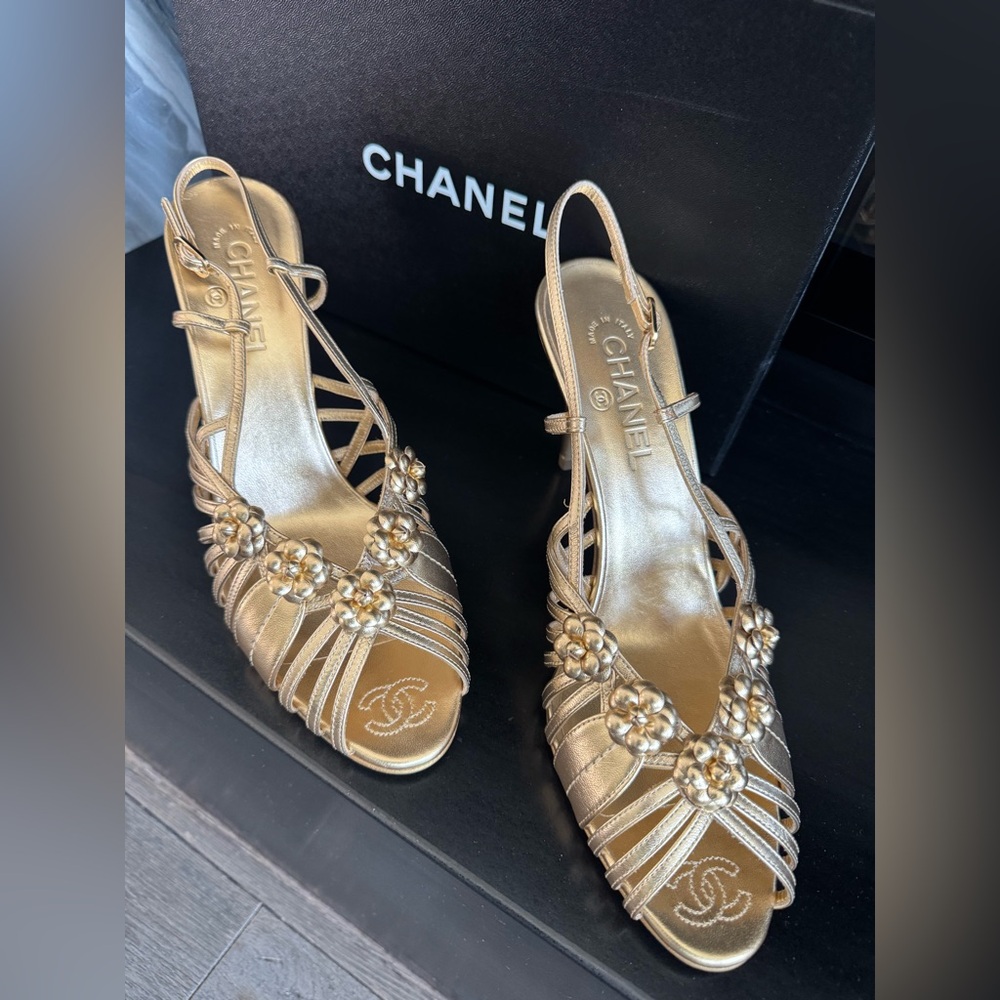 Elegant gold strappy heels